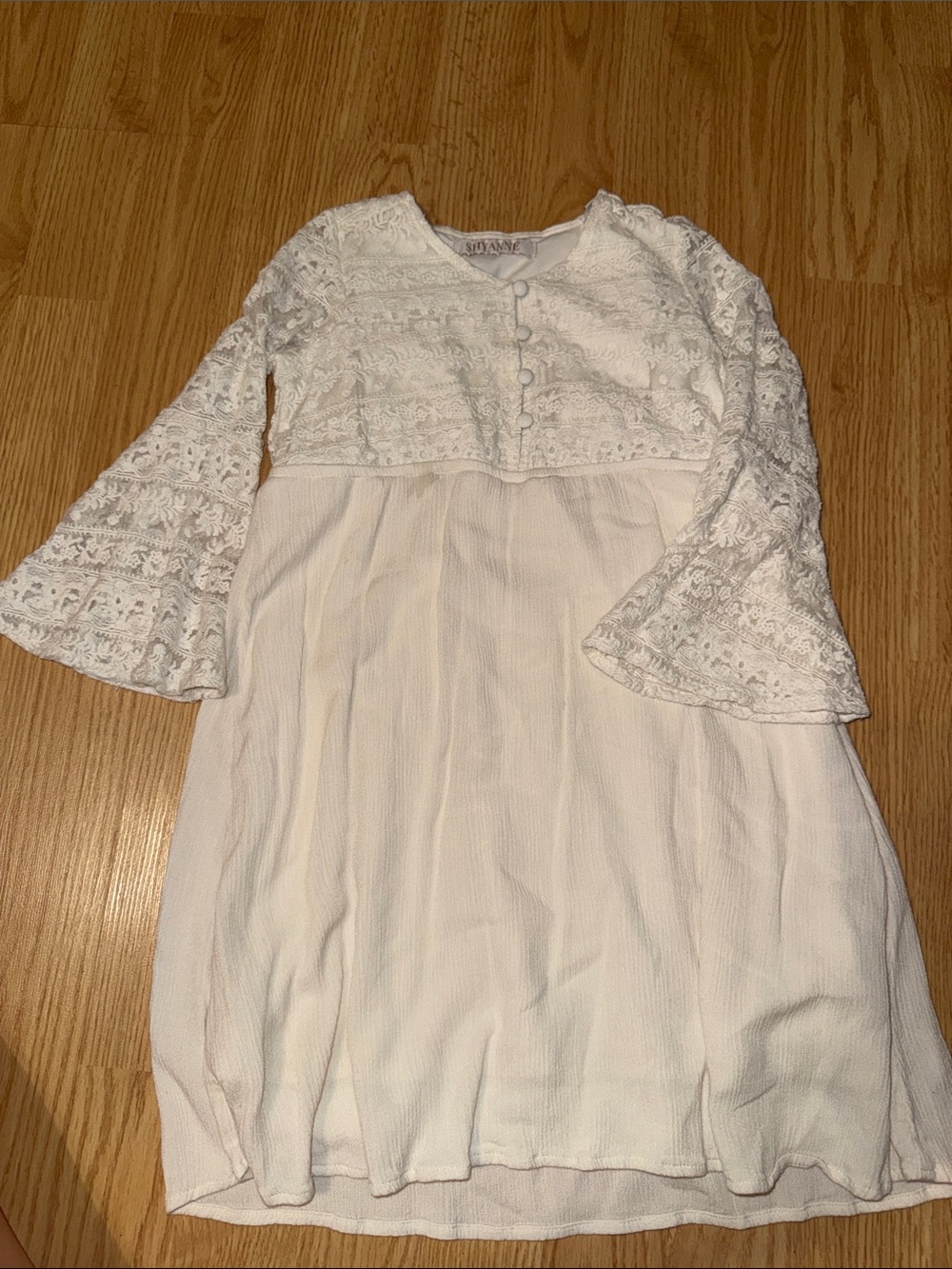 Boho Lace Bell Sleeve Dress in Cream